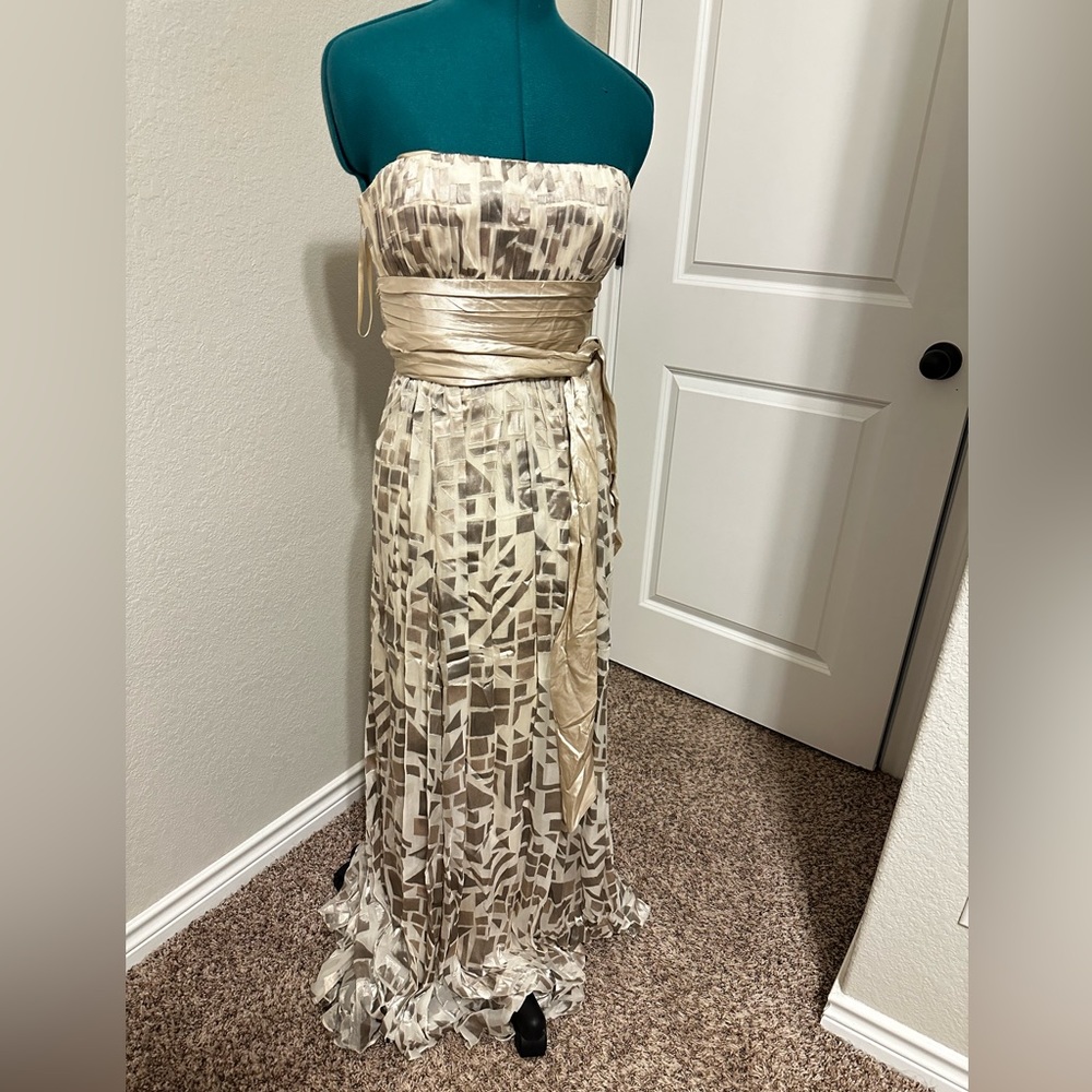 BCBG cream silk dress size 2